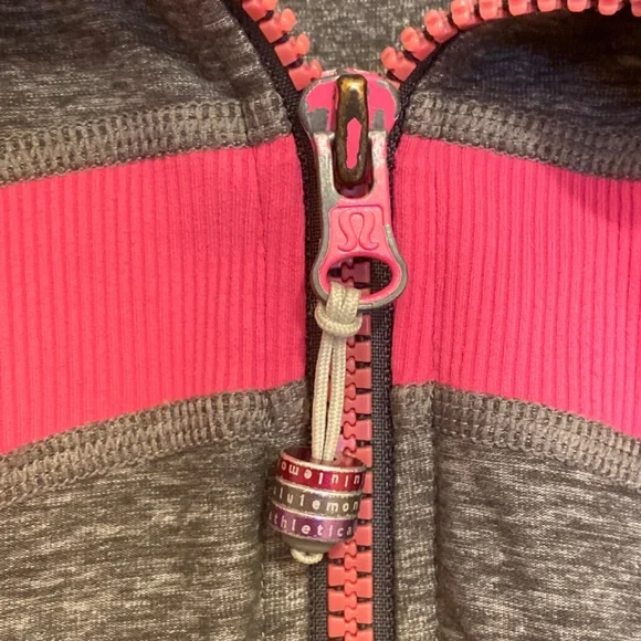 Y2K RARE LULULEMON DEFINE ALIGN JACKET HOODIE SZ 6 - Picture 7 of 17